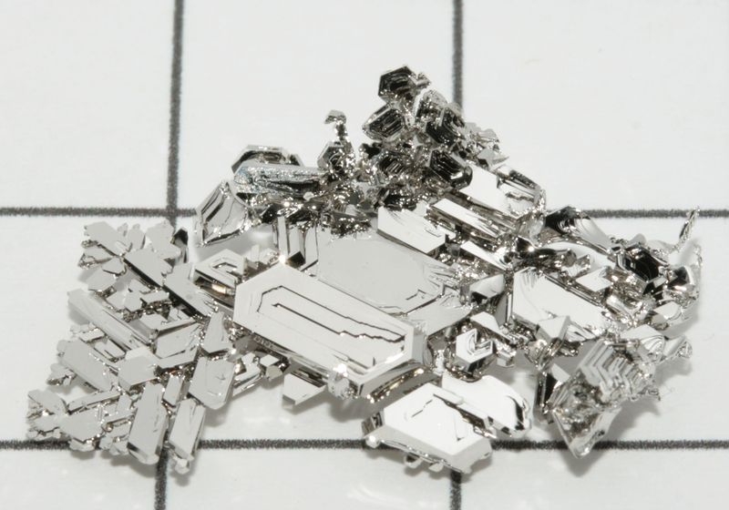 File:Platinum crystals.jpg