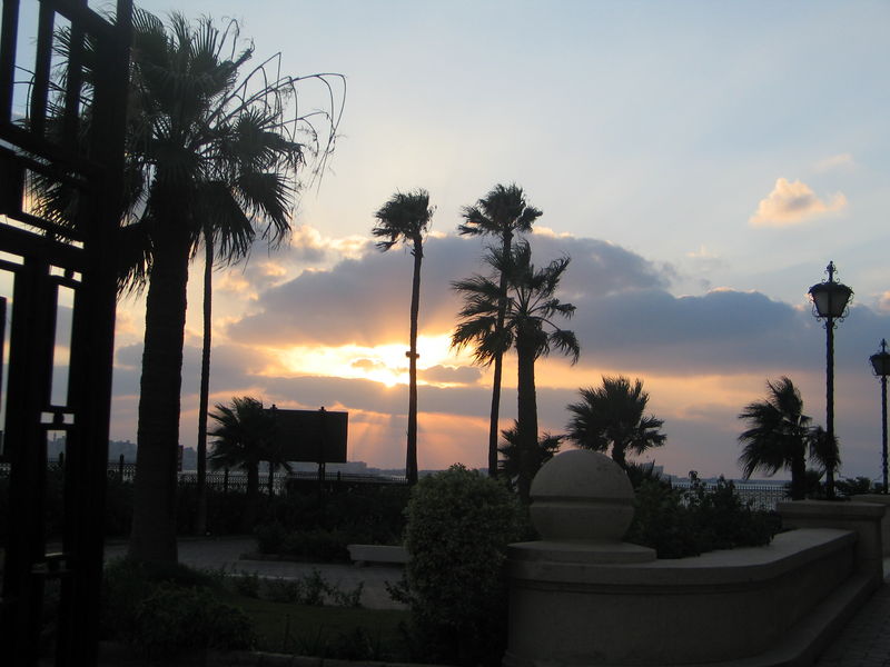文件:Alexandria in Sunset.JPG